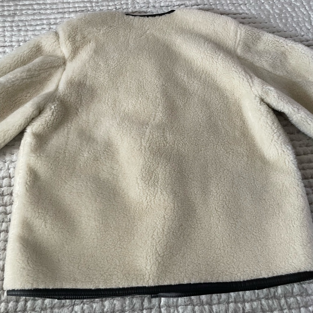 Korea by We Are Shearling Jacket Wool blend Teddy Double Sided One Size - Picture 8 of 16